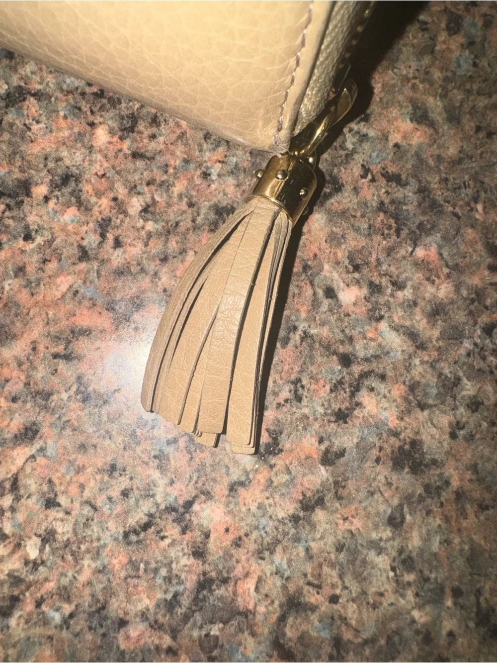 Gucci Soho Leather Zip long Wallet with Tassel and COA - Picture 3 of 7